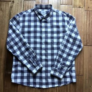 Stitch Note Long Sleeve Button Up